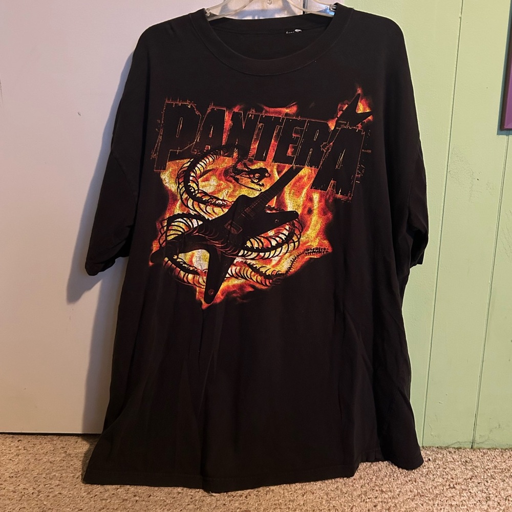 Vintage Y2K Pantera Band Tee